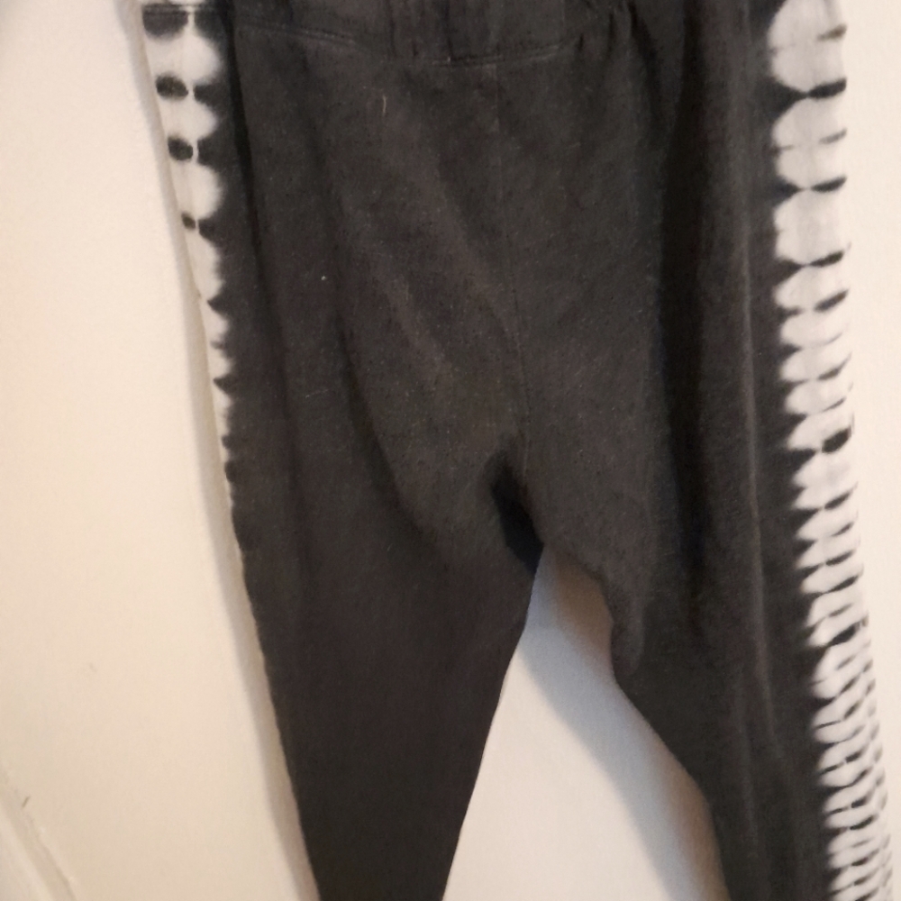 Grey sweatpants